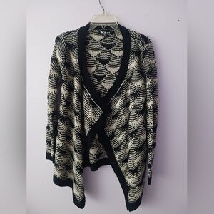 New Vocal Black and White Patterned Cardigan size S/M